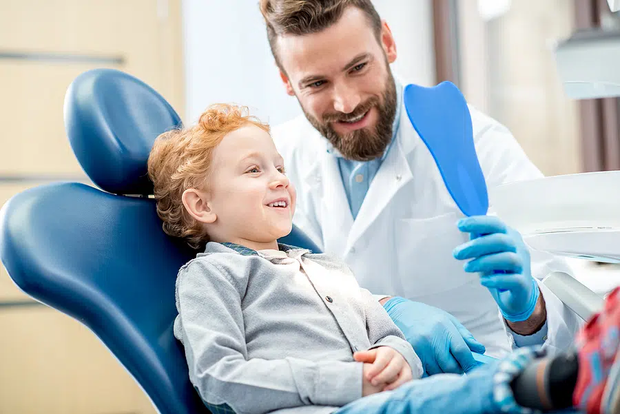 Signs To Bring Your Toddler To The Dentist\Orthodontist